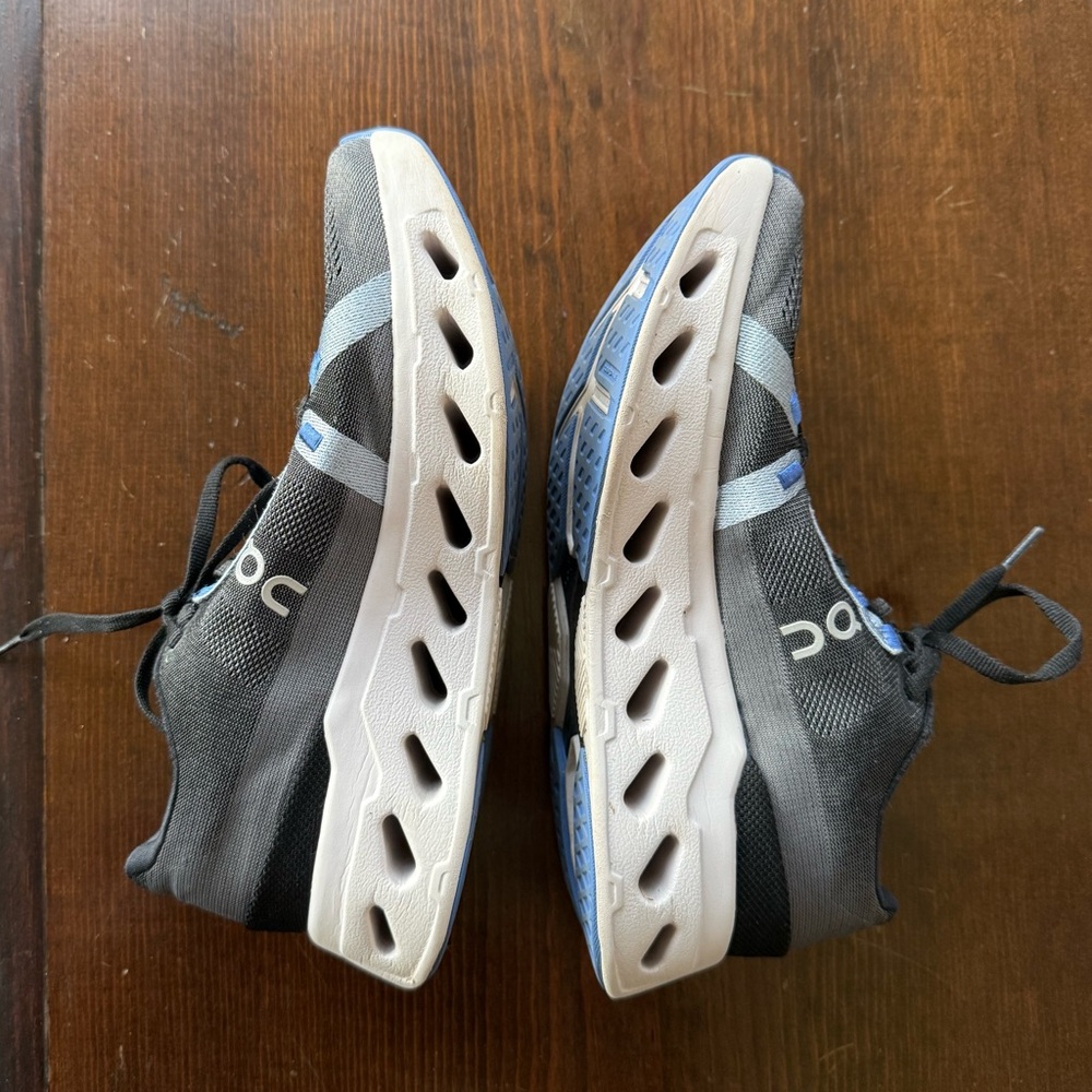 On Cloud Eclipse Running Sneakers - image 3